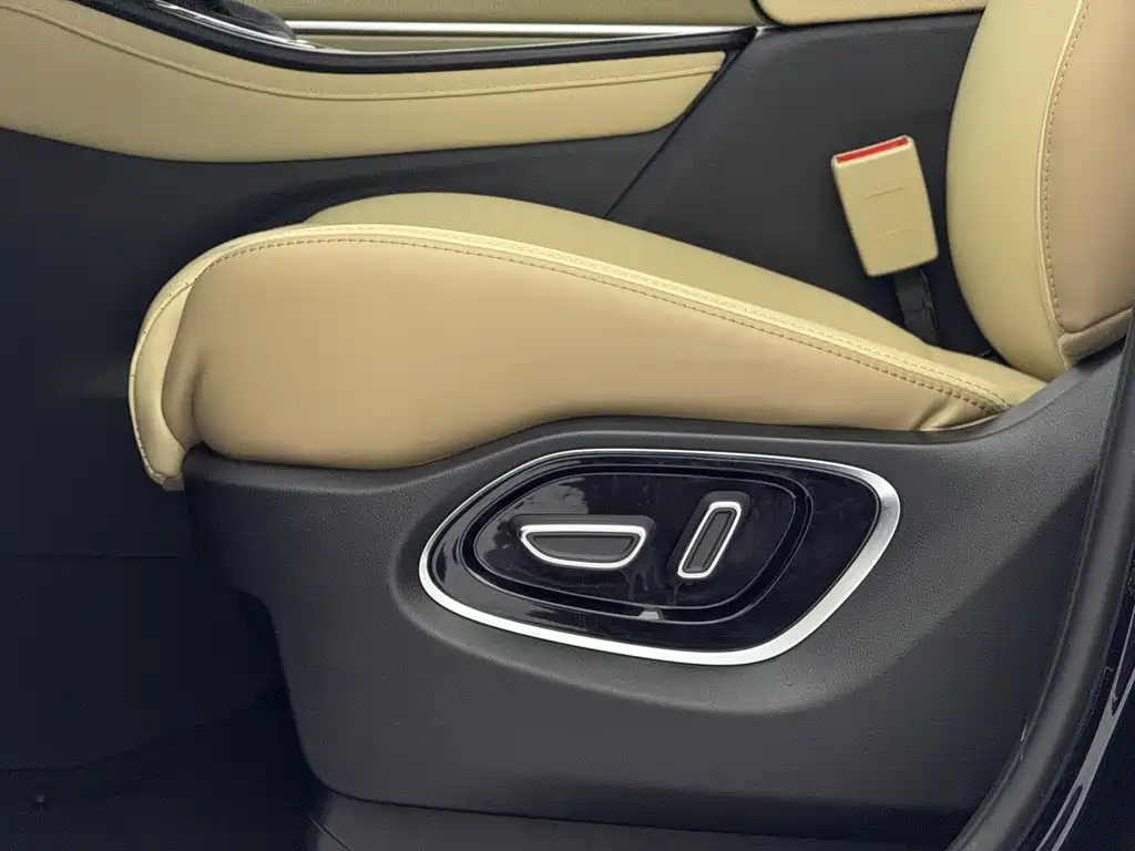 GAC Motor Trumpchi M6