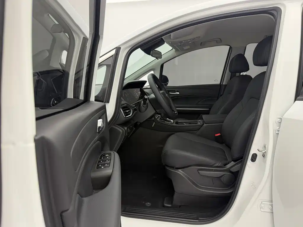 GAC Motor Trumpchi M6