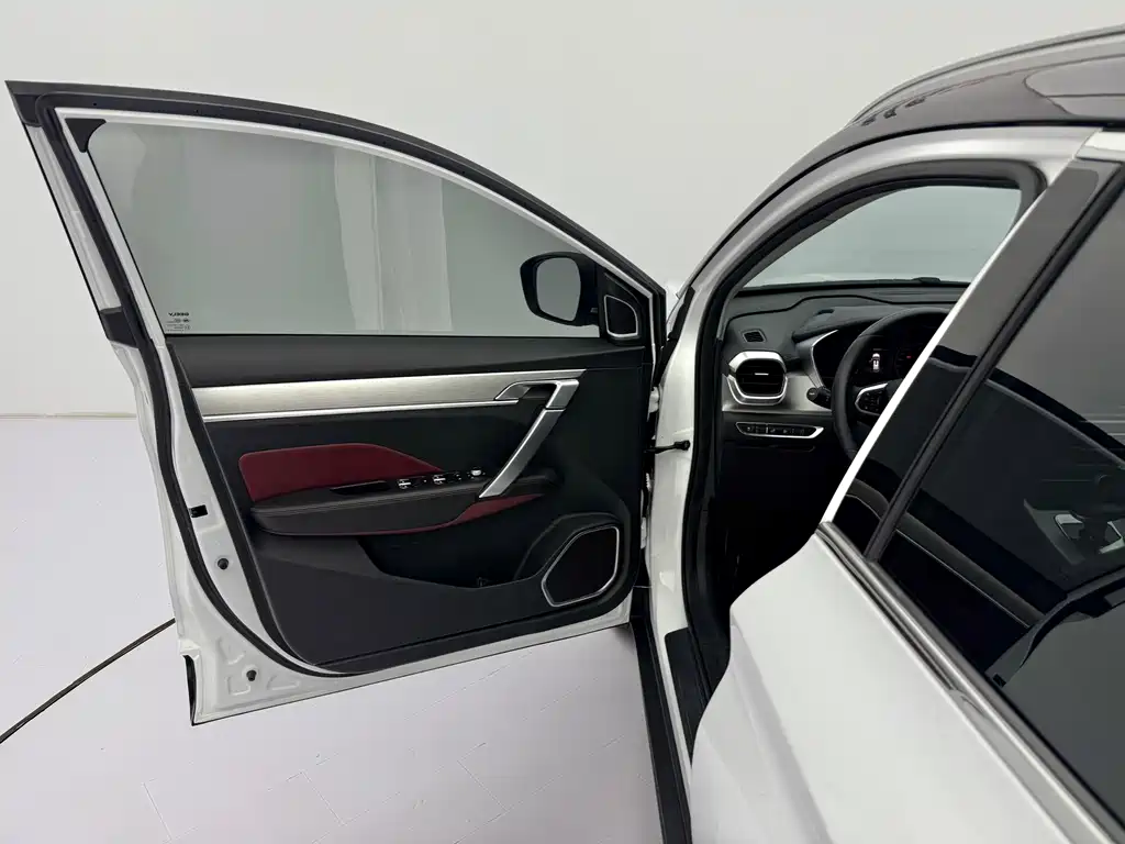 Geely Binyue