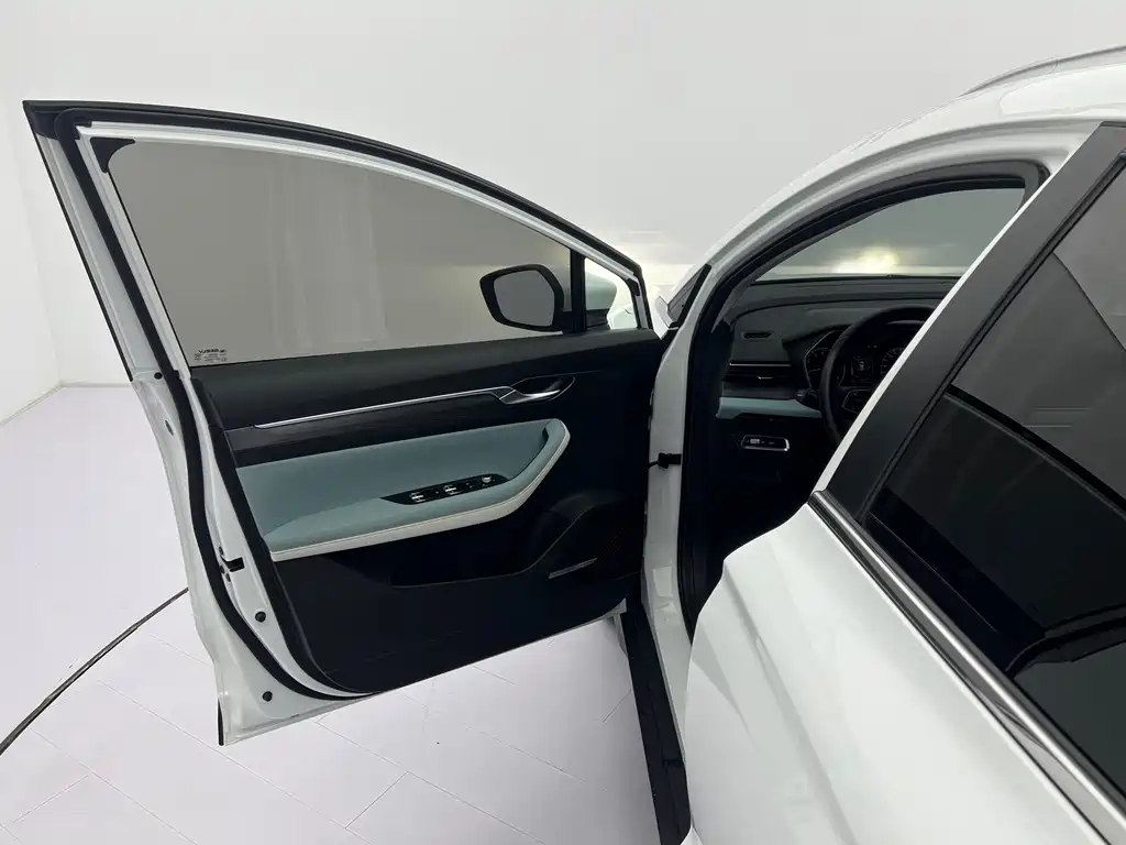 Geely Emgrand S