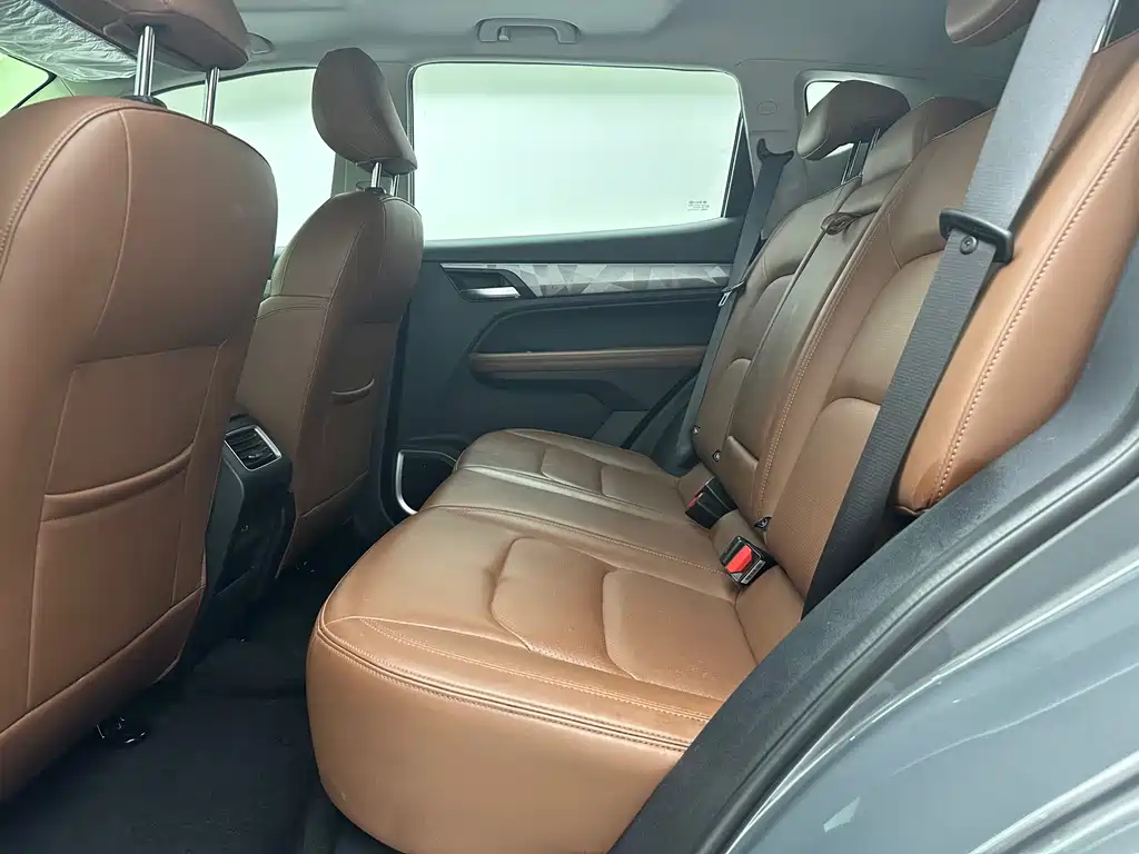 Geely Vision X6