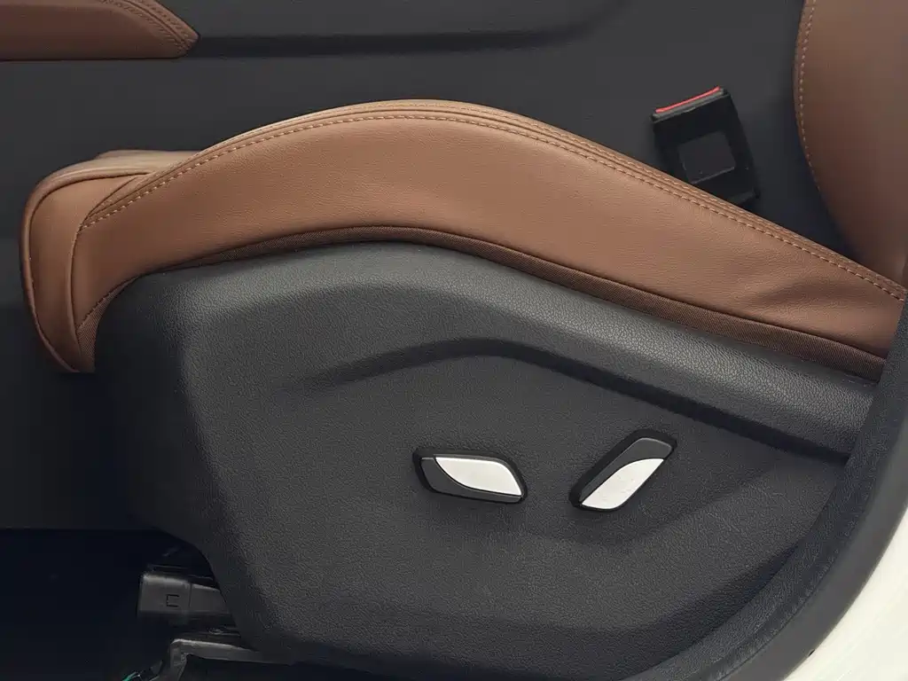 Geely Vision X6