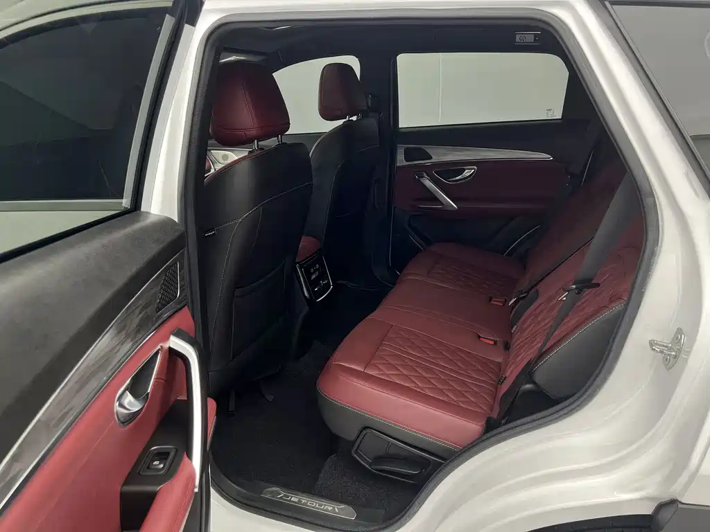 Jetour X70 PLUS