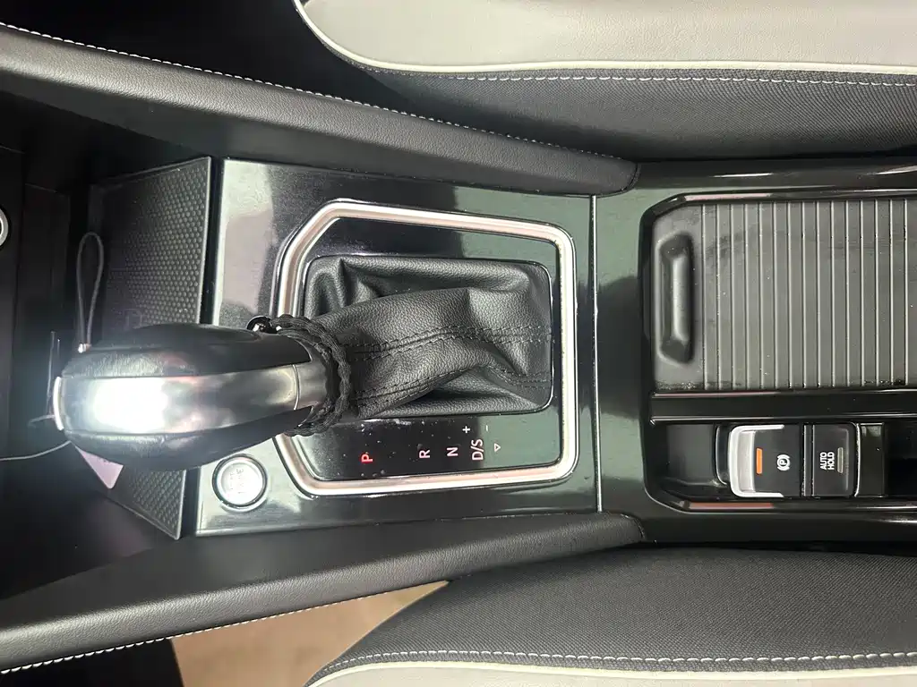Jetta VS7