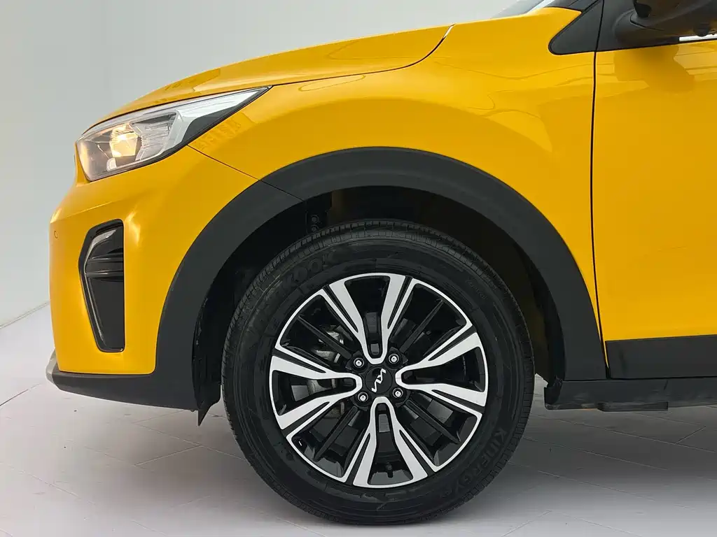 Kia KX1