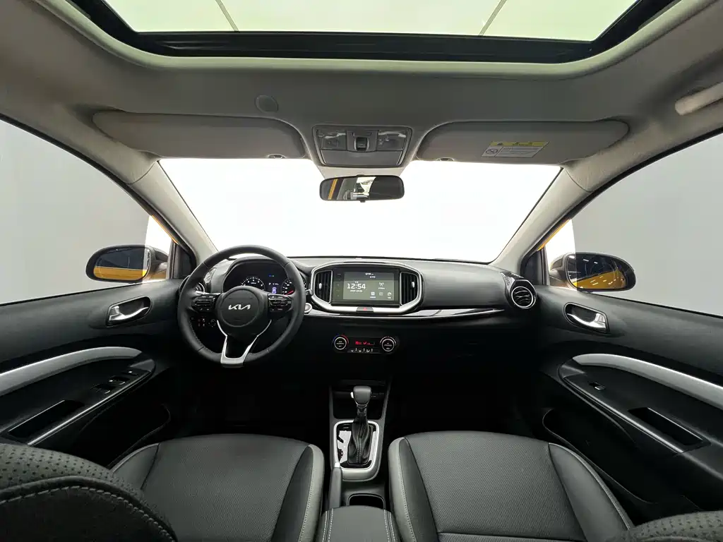 Kia KX1