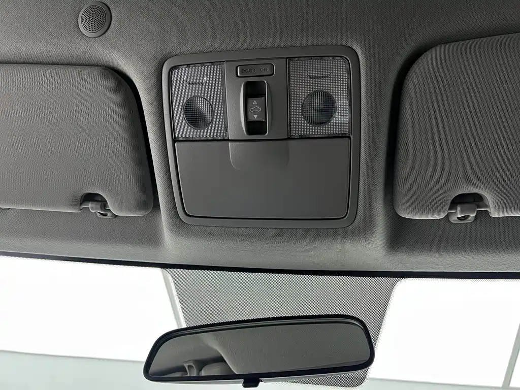 Kia KX1