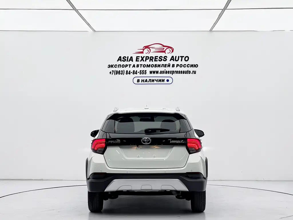 Toyota Yaris L