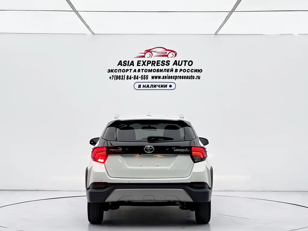 Toyota Yaris L