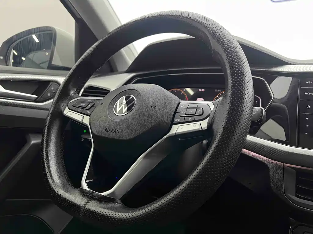 Volkswagen Tacqua