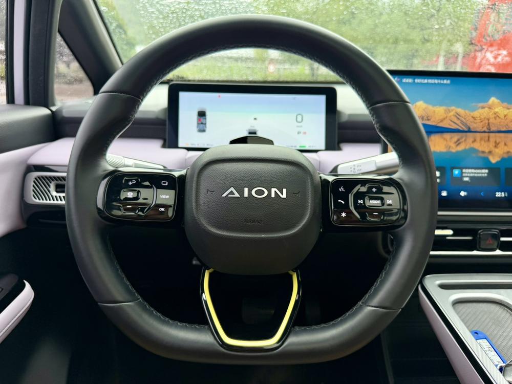 Aion AION Y