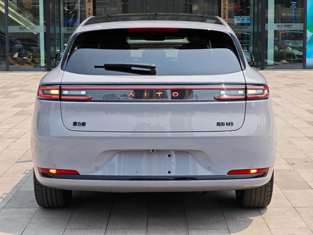AITO问界 Aito M5