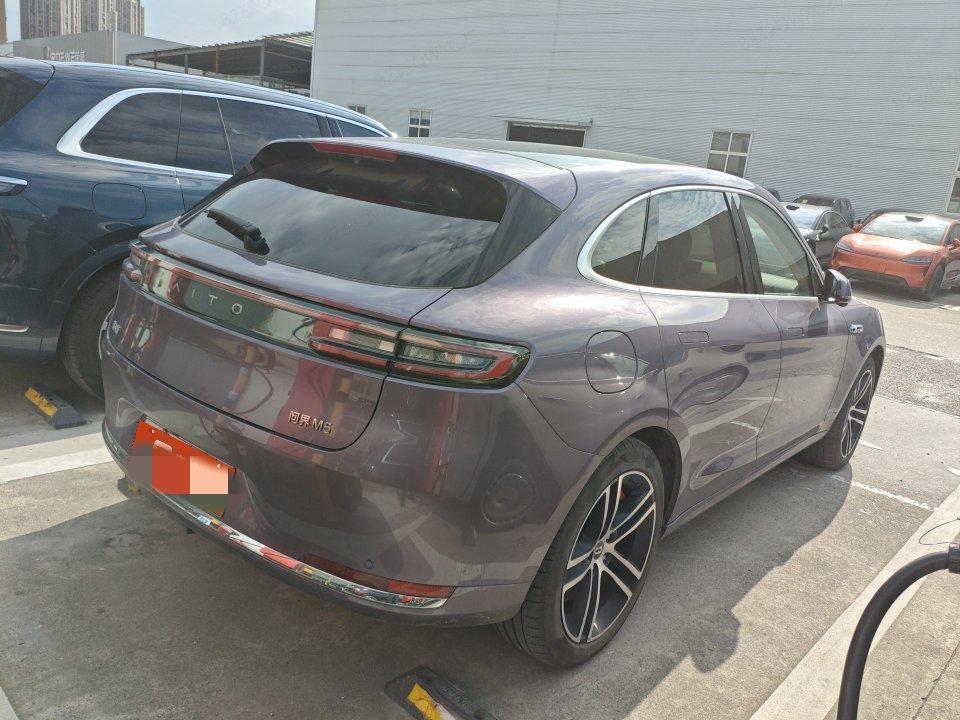 AITO问界 Aito M5