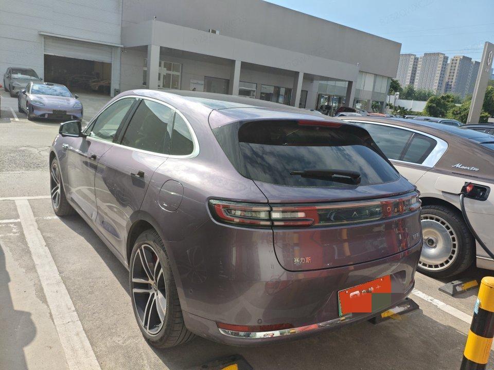 AITO问界 Aito M5