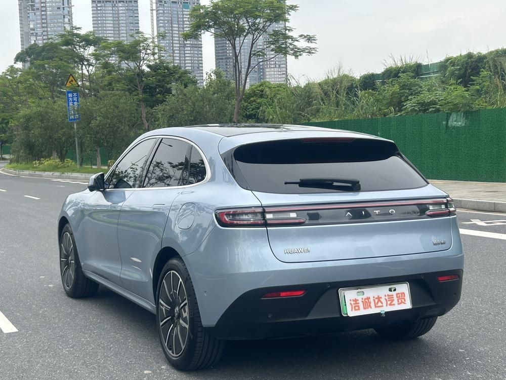 AITO问界 Aito M5