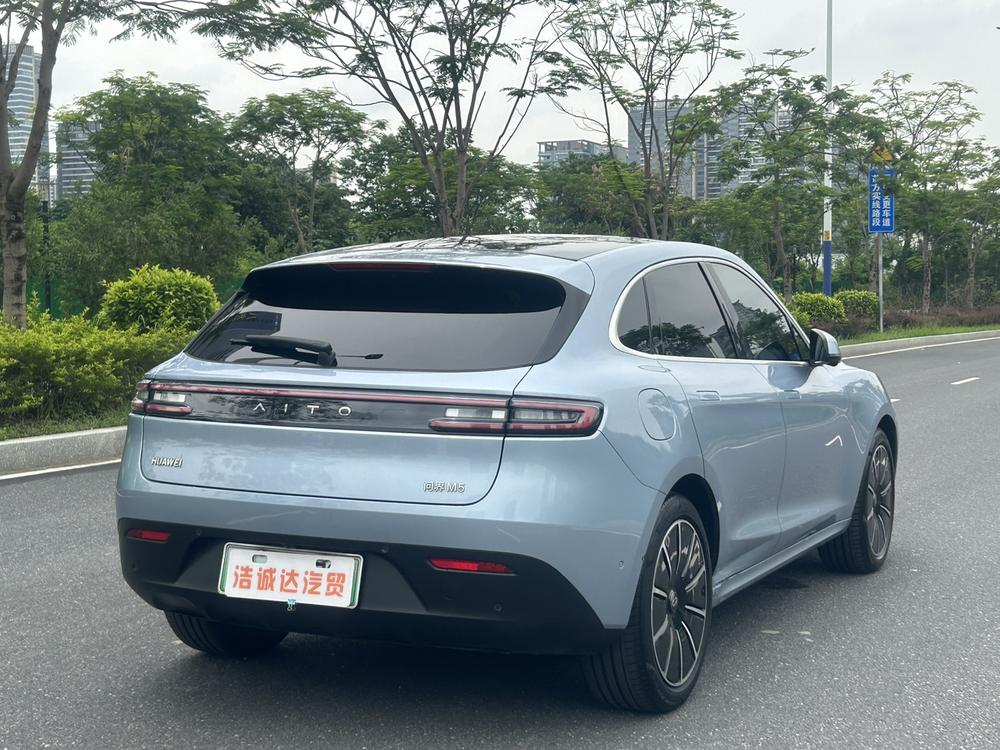 AITO问界 Aito M5