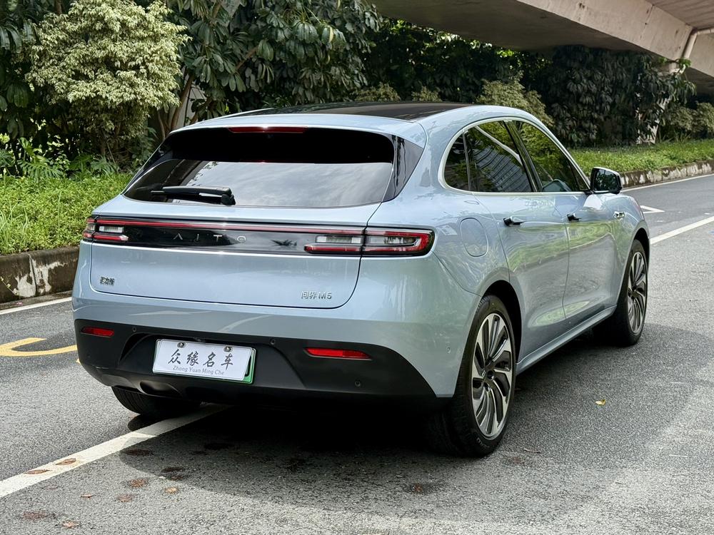 AITO问界 Aito M5