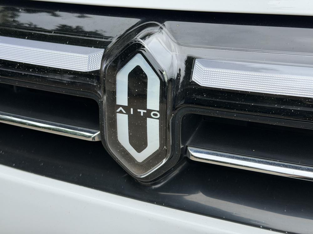 AITO问界 Aito M7