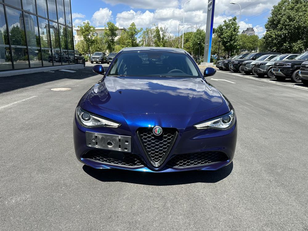 Alfa Romeo Giulia