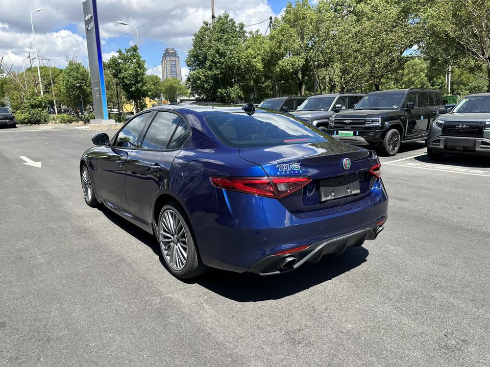 Alfa Romeo Giulia