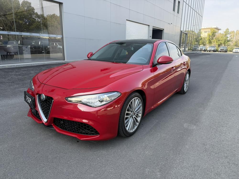 Alfa Romeo Giulia