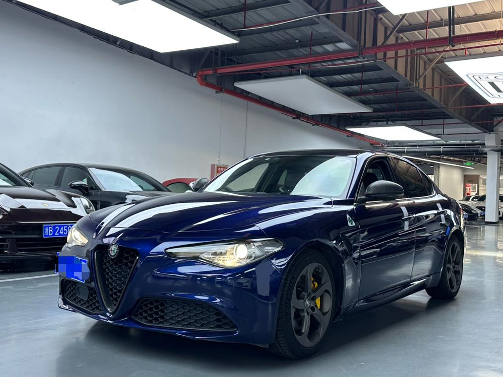 Alfa Romeo Giulia