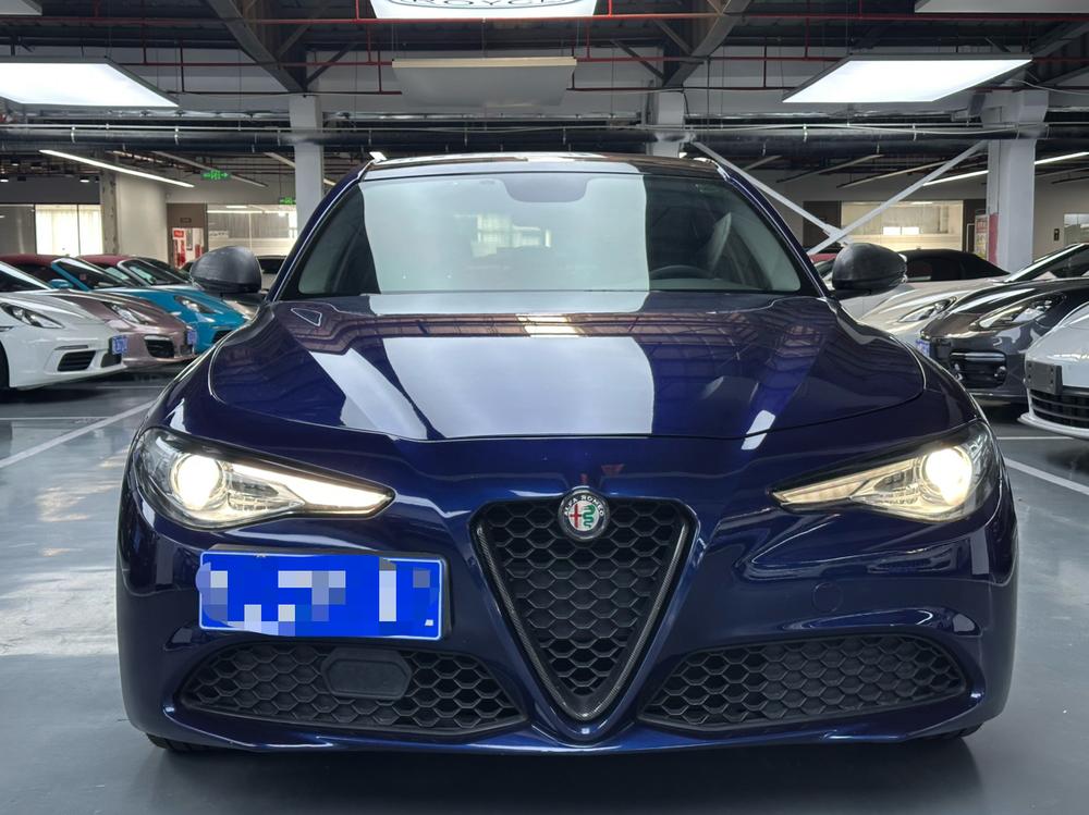 Alfa Romeo Giulia