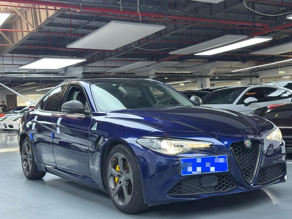 Alfa Romeo Giulia