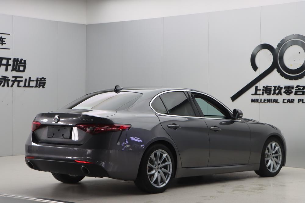 Alfa Romeo Giulia