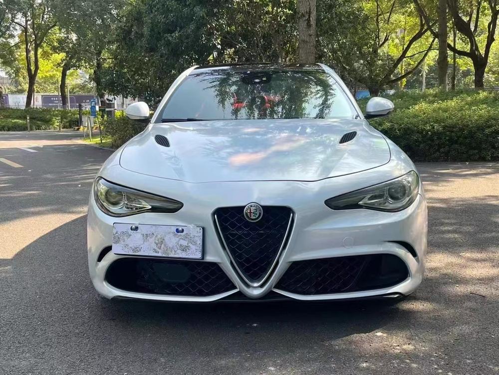 Alfa Romeo Giulia