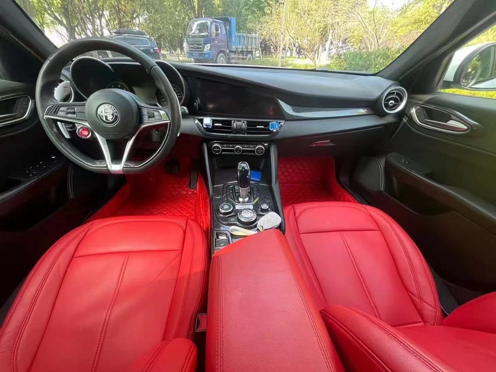 Alfa Romeo Giulia