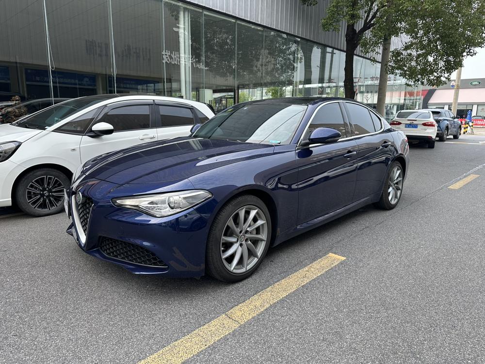 Alfa Romeo Giulia