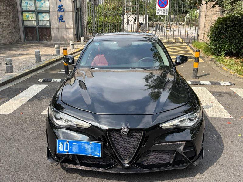 Alfa Romeo Giulia