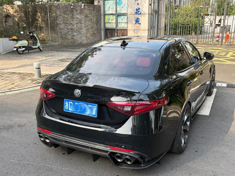 Alfa Romeo Giulia