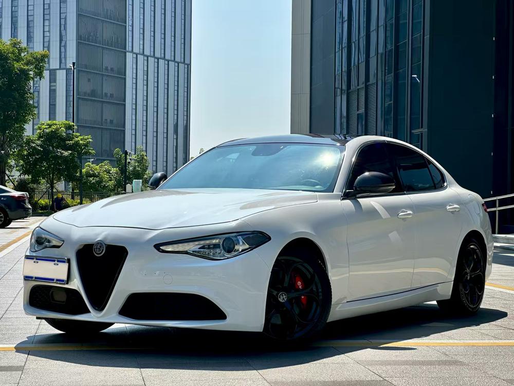 Alfa Romeo Giulia