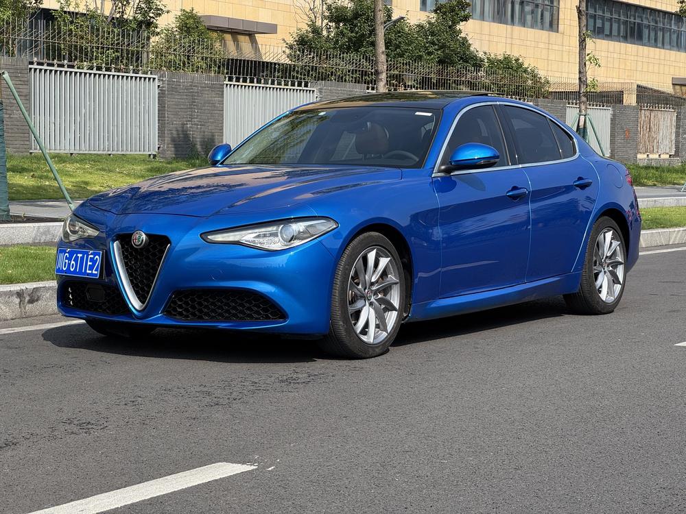 Alfa Romeo Giulia
