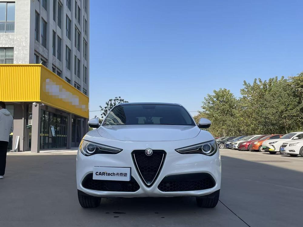 Alfa Romeo Stelvio