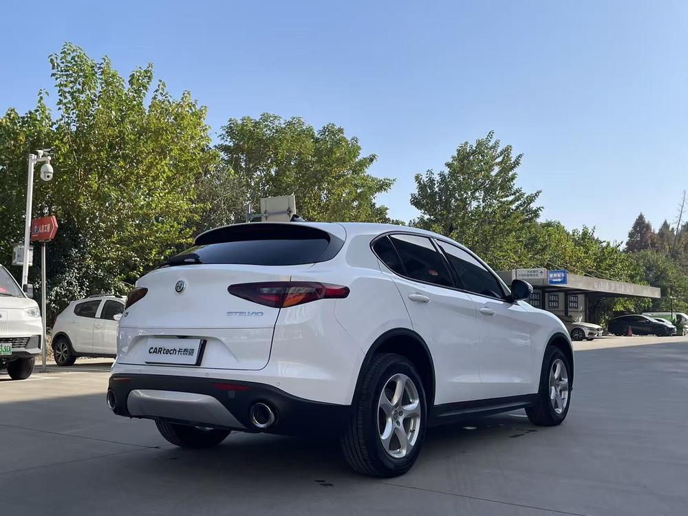 Alfa Romeo Stelvio