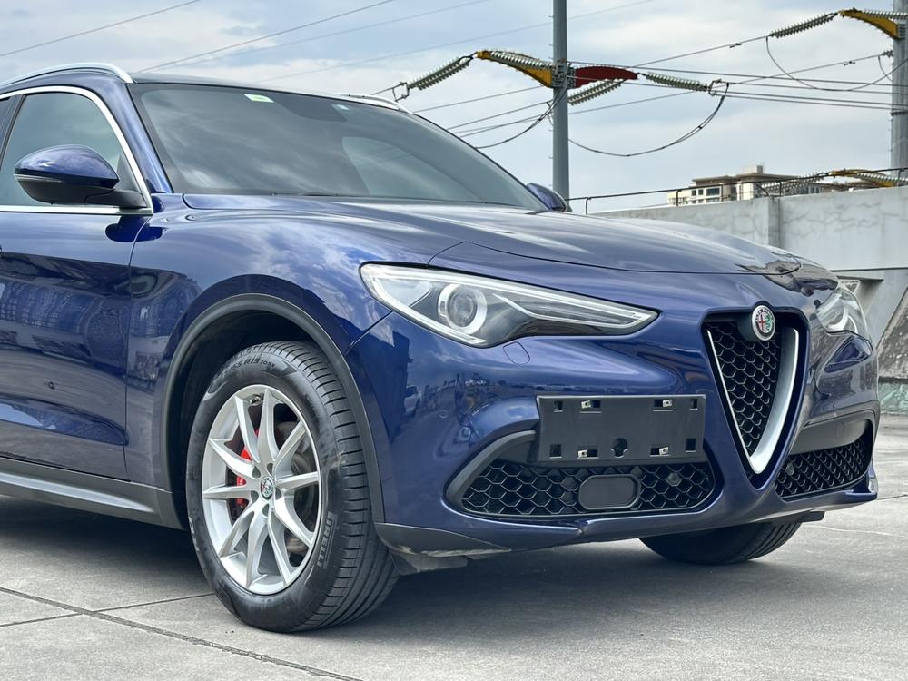 Alfa Romeo Stelvio