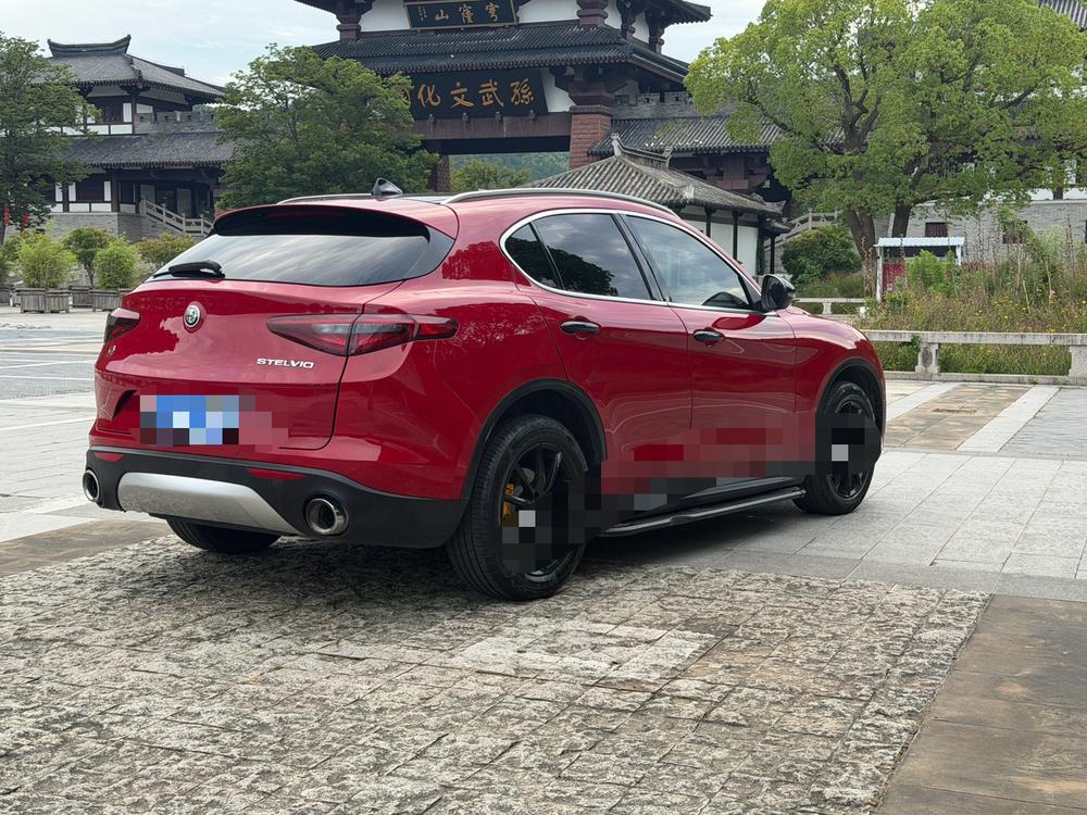 Alfa Romeo Stelvio