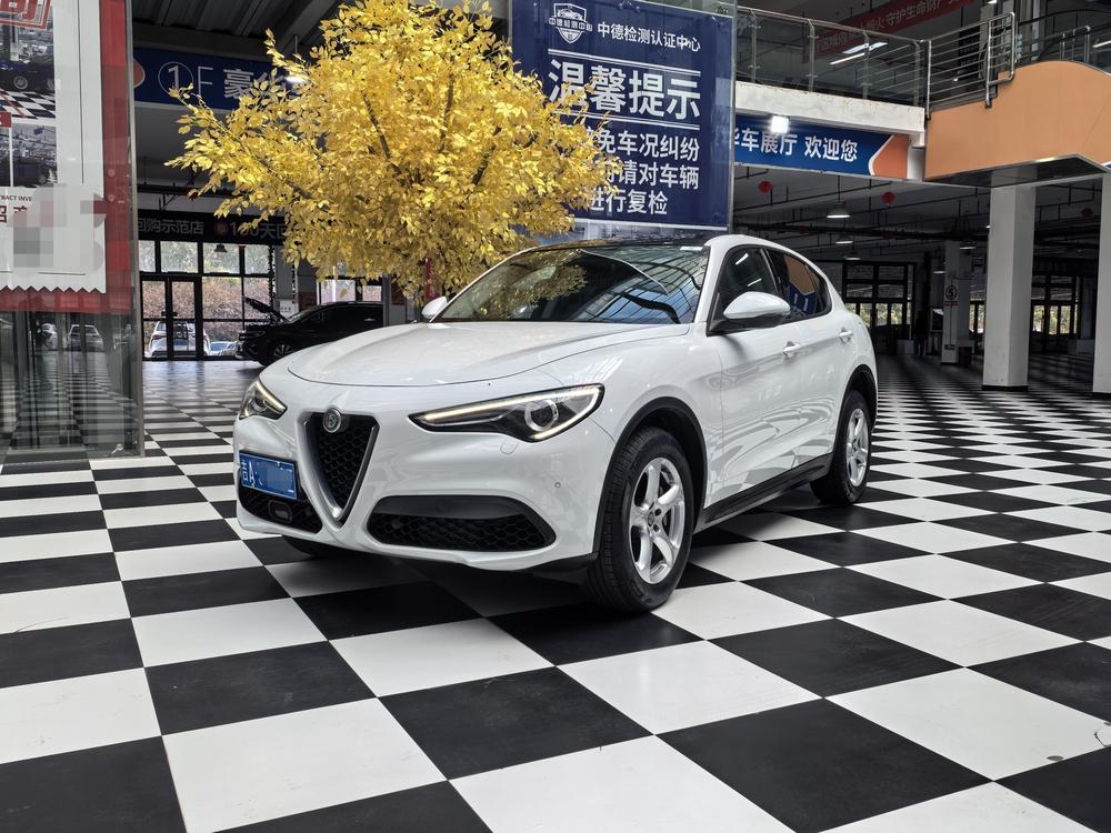 Alfa Romeo Stelvio