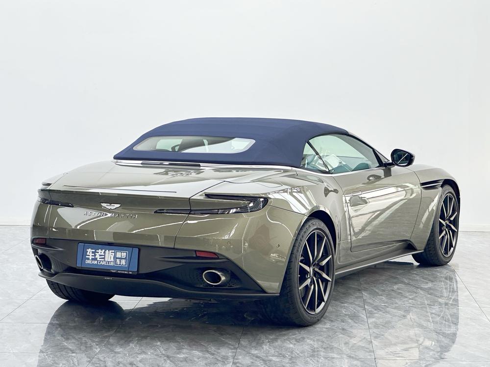 Aston Martin Aston Martin DB11