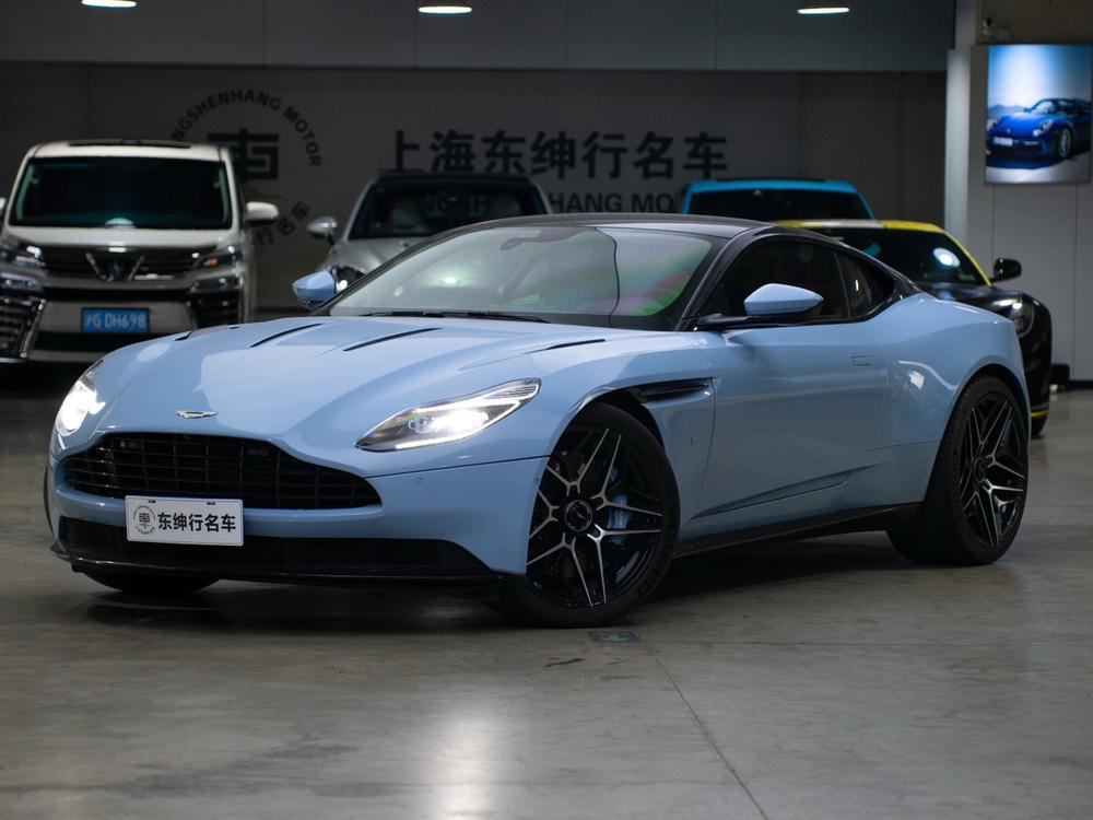Aston Martin Aston Martin DB11