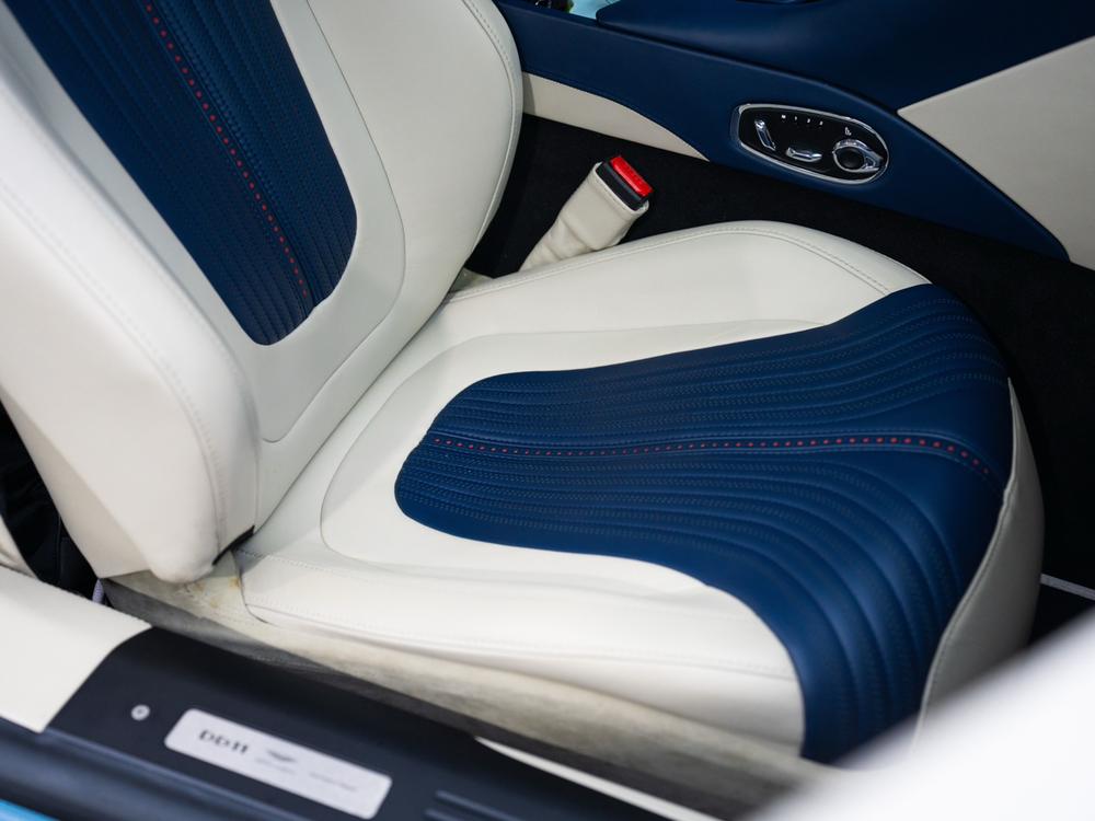Aston Martin Aston Martin DB11