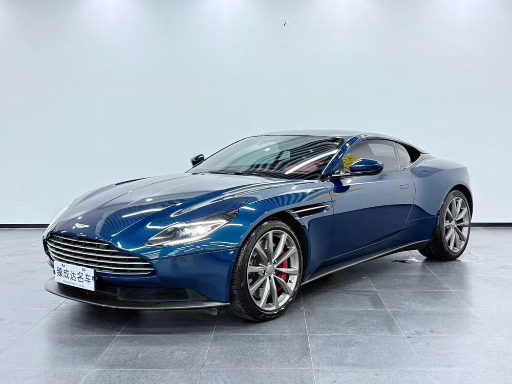 Aston Martin Aston Martin DB11
