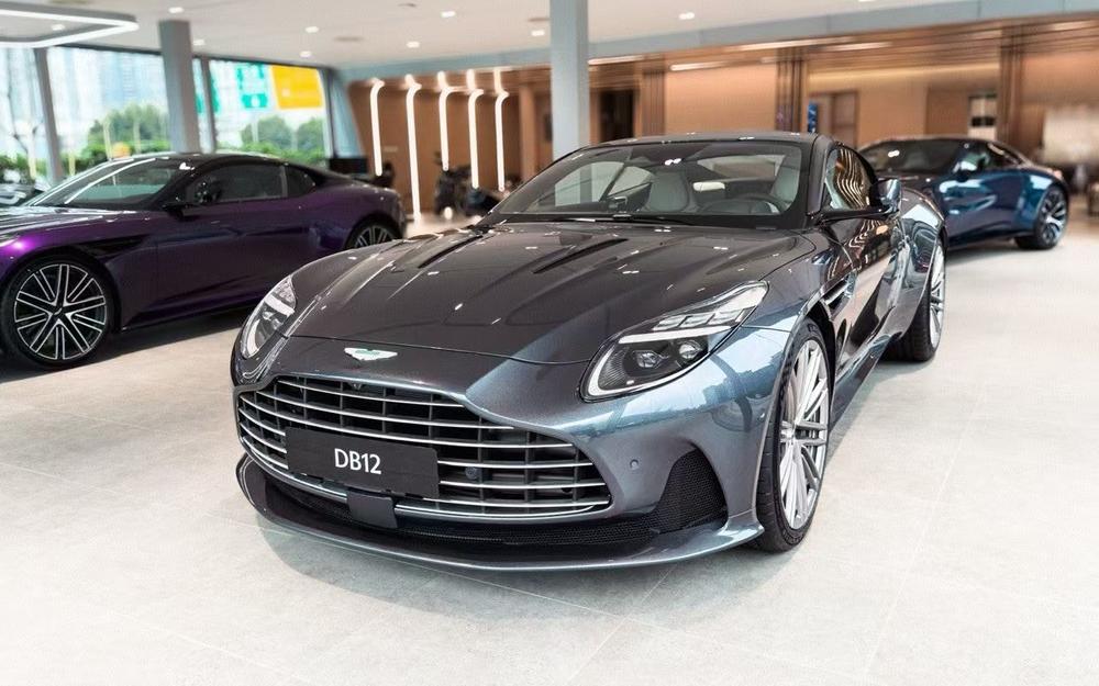Aston Martin Aston Martin DB12