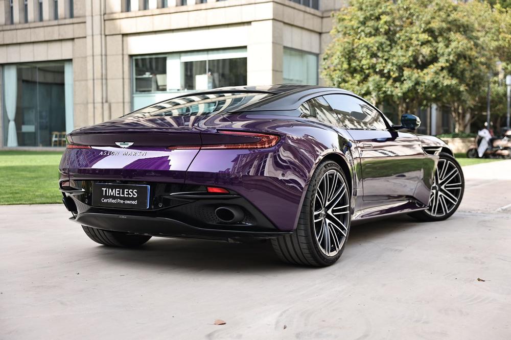 Aston Martin Aston Martin DB12
