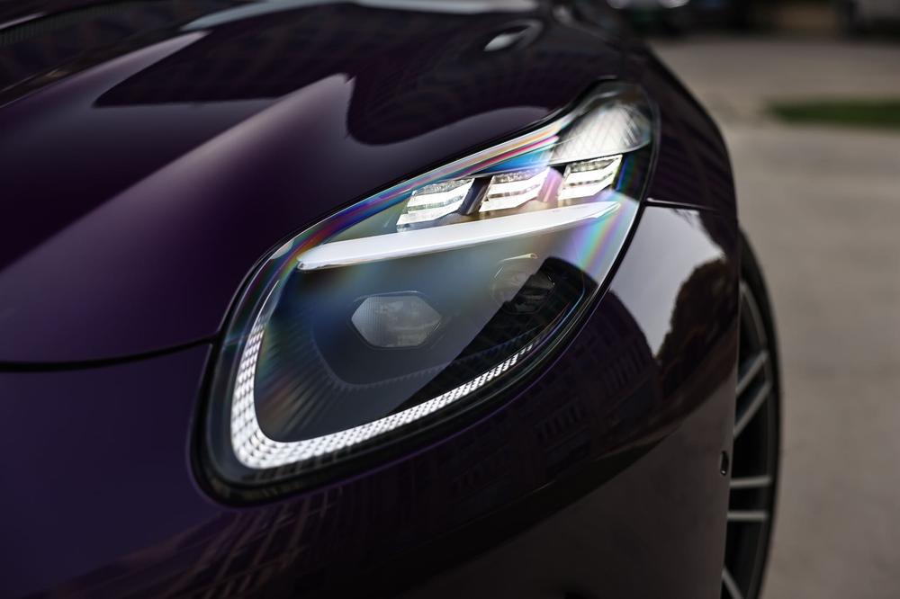 Aston Martin Aston Martin DB12