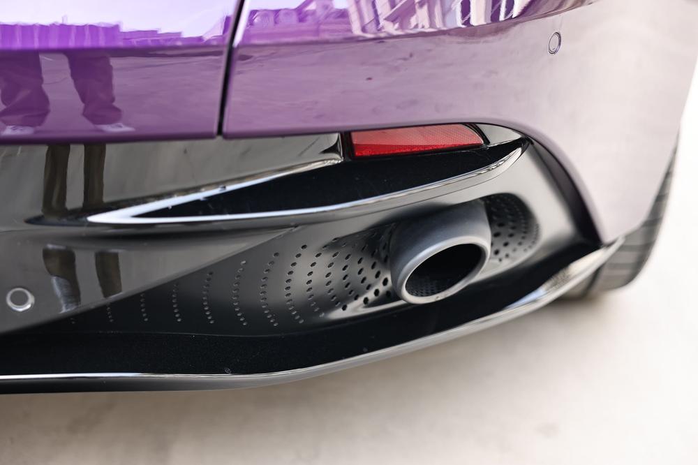 Aston Martin Aston Martin DB12