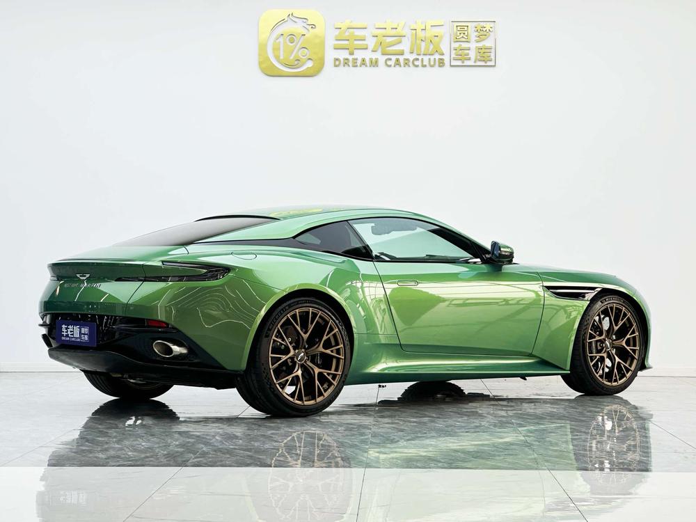 Aston Martin Aston Martin DB12